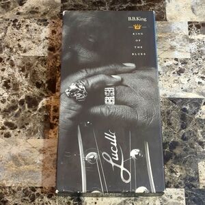 The Definitive B.B.King Collection 1949-1991 on 4 CDs